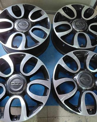 Cerchi in lega da 17 pollici per Fiat 500l/ 500L