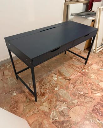 Scrivania Ikea