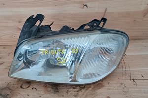 Fanale anteriore sinistro Mazda Tribute 2.0 B 2005