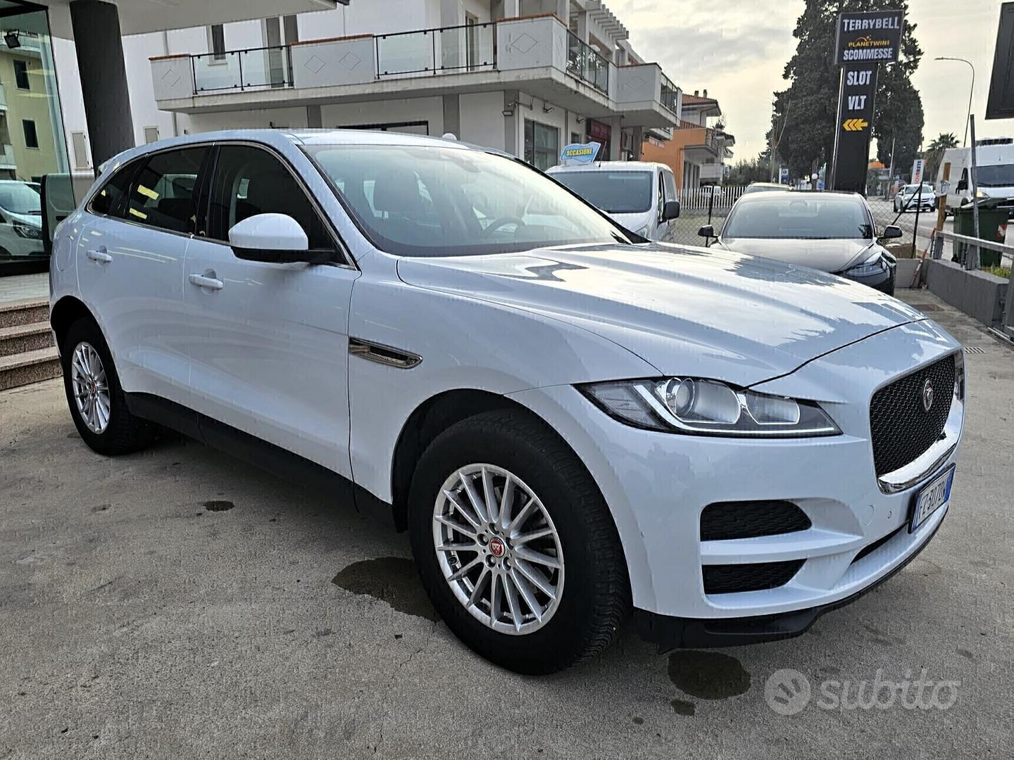 Jaguar F-Pace (X761)