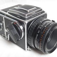 Hasselblad 503CX + 80mm 2.8 Cfe Planar T* + A12