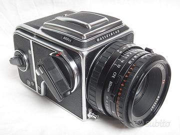 Hasselblad 503CX + 80mm 2.8 Cfe Planar T* + A12