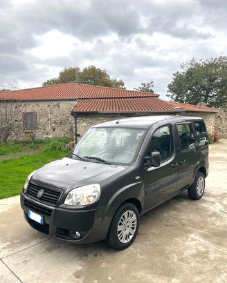 Fiat Doblo 7 POSTI 1.3 MTJ EURO4 85CV LEGGI