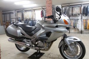 Honda Deauville 650 condizioni perfette