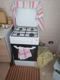 Mobili/elettrodomestici vari