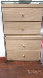 comodino da camera da letto 