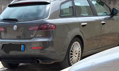 Alfa Romeo 2.4 jtdm  
