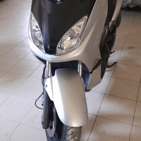 Xmax250cc scooter