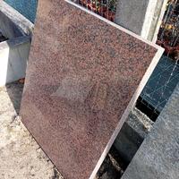 Lastra granito rosso/nero balmoral