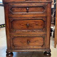 MOBILETTO DA MACELLAIO IN ROVERE ANTICO