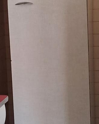 credenza bianca in formica, anni '60 