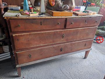 Mobile in legno originale fatto a mano del 1800