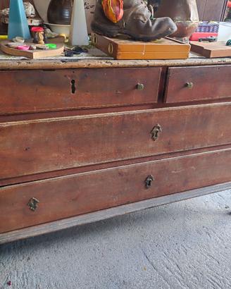 Mobile in legno originale fatto a mano del 1800