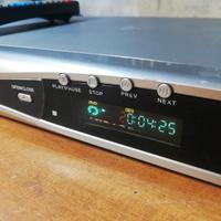 Lettore DVD CD Divx MP3 WMA JPEG Majestic DVX216N