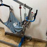 Sollevatore elettrico per disabili