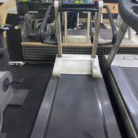 Tapis roulant technogym