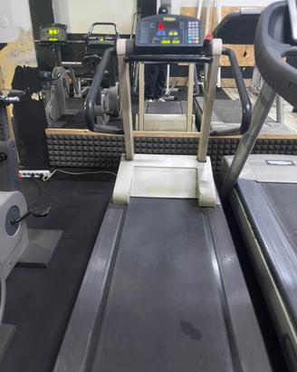 Tapis roulant technogym