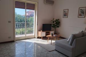 5 Vani C.so Sicilia Motta Sant' Anastasia