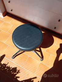 sgabello per pianoforte