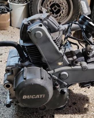 Ricambi Motore ducati monster 600 carburatori
