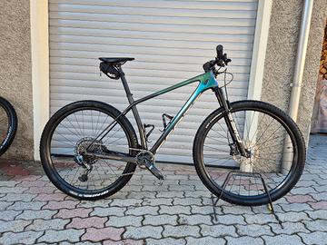 scott scale rc team issue L