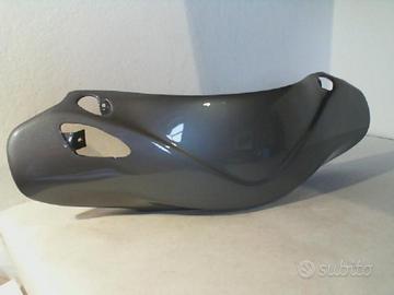 COPRIMANUBRIO GRIGIO HEXAGON PIAGGIO 8152005055