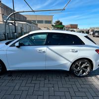 Audi A3 35 TDI 150cv Stronic Sline full optional