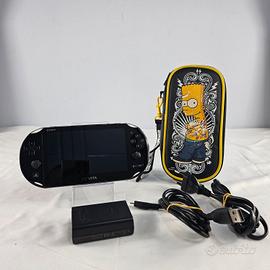 sony ps vita 2016 + caricabatterie e scheda 8gb