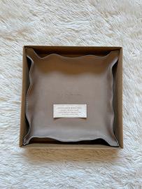 Svuotatasche modellabile in vera pelle artigianale