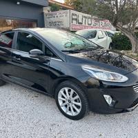 Ford Fiesta 1.1 GPL TITANIUM NEOPATENTATI GARANZIA