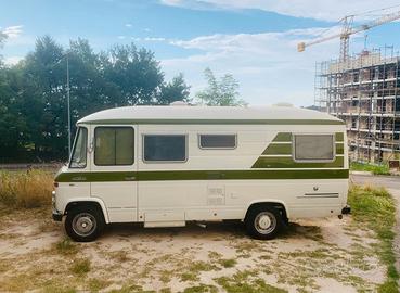 Camper motorhome Mercedes L 406D d'epoca