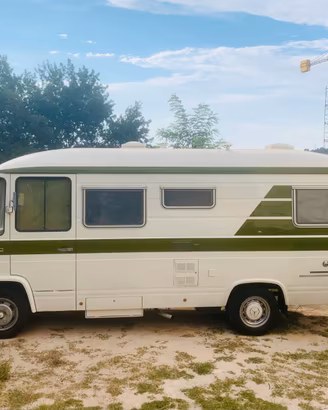 Camper motorhome Mercedes L 406D d'epoca