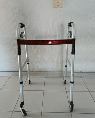 Deambulatore pieghevole
