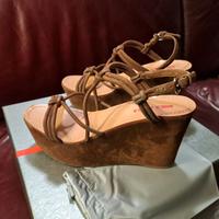 Sandali Prada, modello zeppa