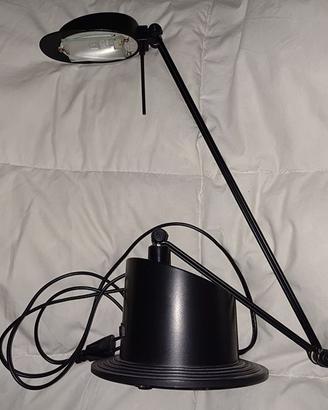 Lampada nera pieghevole