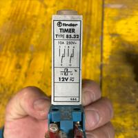 Finder rele temporizzatore 12v ac-dc
