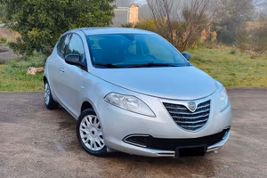 Lancia Ypsilon 1.2 Gold