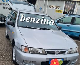 Nissan Almera NX Almera 1.6i 16V cat 3 porte SR