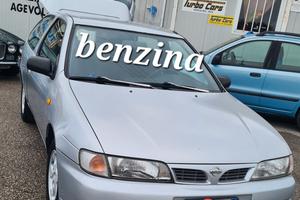 Nissan Almera NX Almera 1.6i 16V cat 3 porte SR
