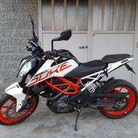 KTM - Duke390