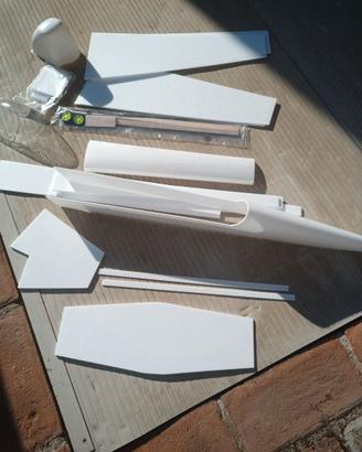 Kit in depron Extra 300