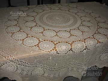 Tovaglie all'uncinetto