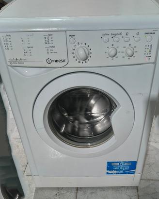 lavatrice Indesit A+++da 1 a 8 kg come NUOVO 