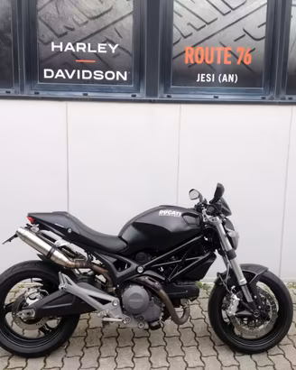 Ducati Monster 696 - 2011
