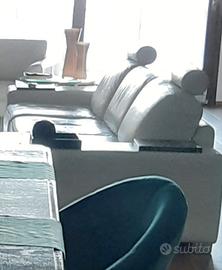 Divano con chaise longue