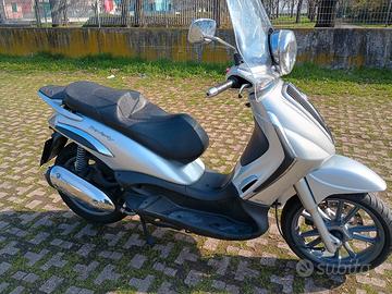 Beverly 125 ben tenuto 