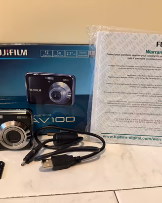 fotocamera fujifilm finepix av100