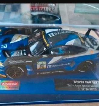 Carrera digital 132 BMW M4 GT3 Schubert n33(NUOVA)