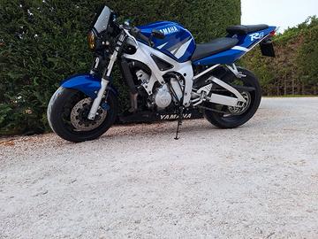 yamaha r6 modificata 