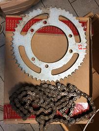 Corona e catena per moto